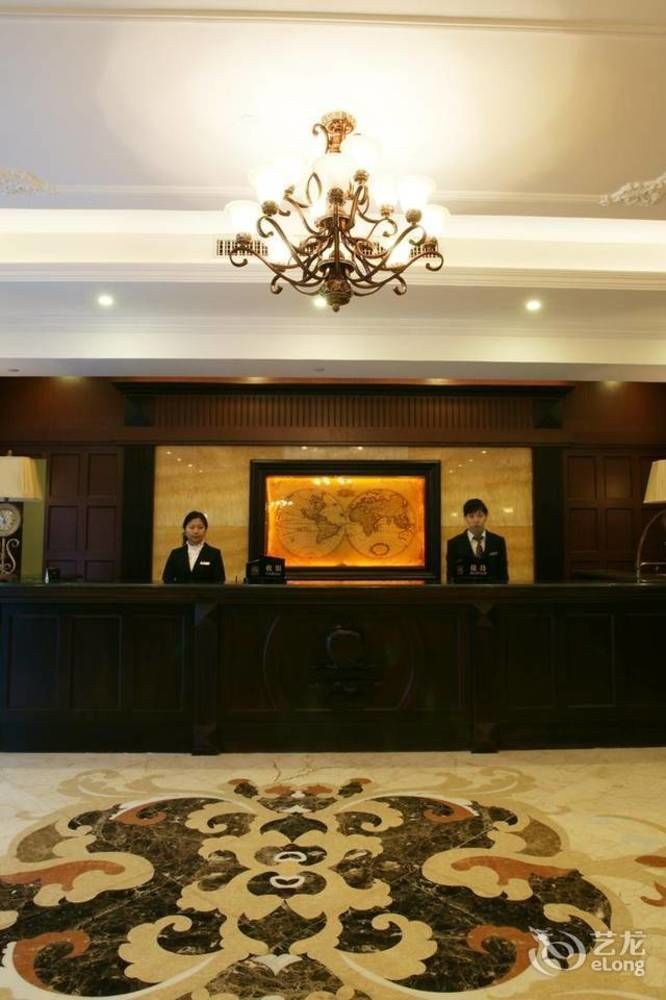 Big Apple Hotel Shantou Exterior foto